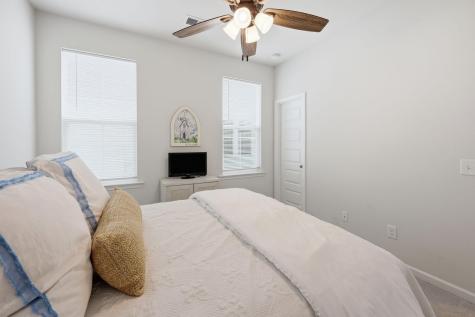 505 North Commodore Way Summerville SC 29483