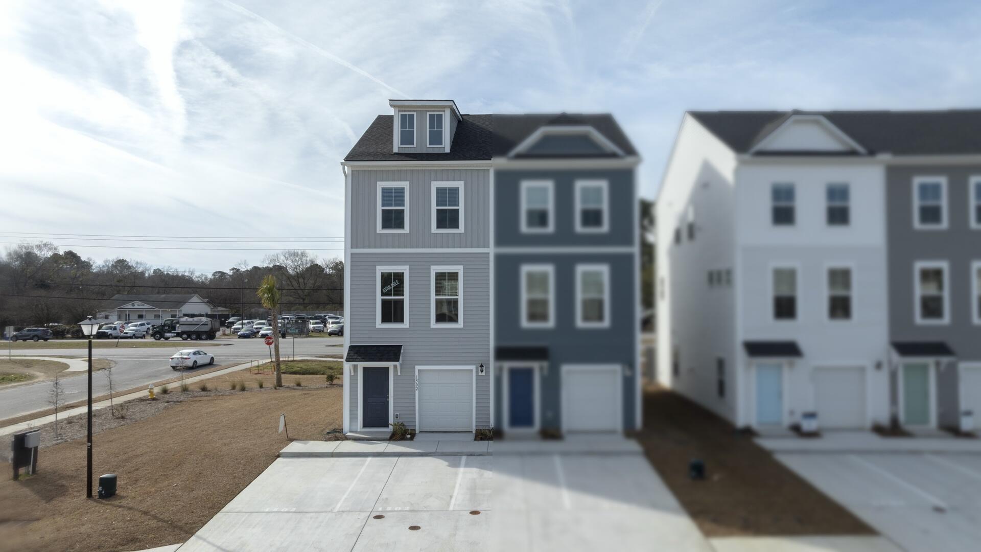 4633 Forest Hills Drive North Charleston SC 29418