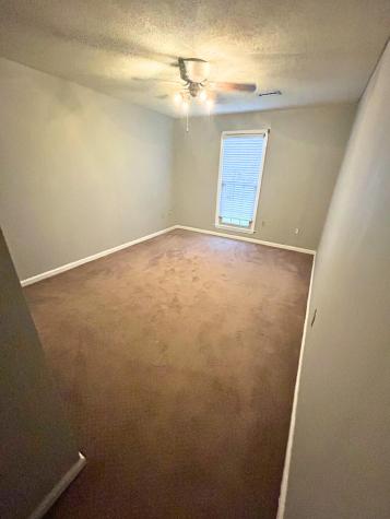 5557 Evelyn Drive North Charleston SC 29418