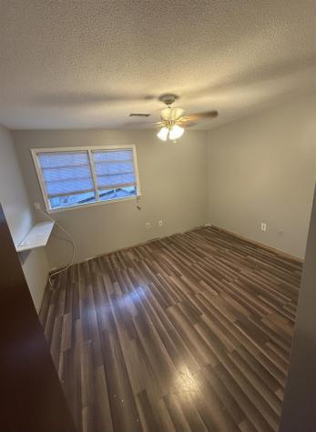 5557 Evelyn Drive North Charleston SC 29418