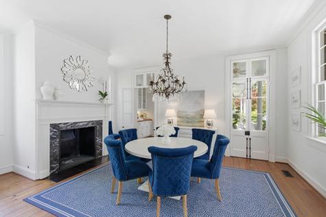 24 King Street Charleston SC 29401
