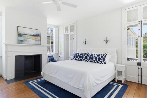 24 King Street Charleston SC 29401