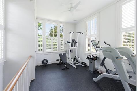 24 King Street Charleston SC 29401