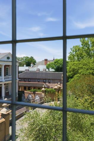 24 King Street Charleston SC 29401