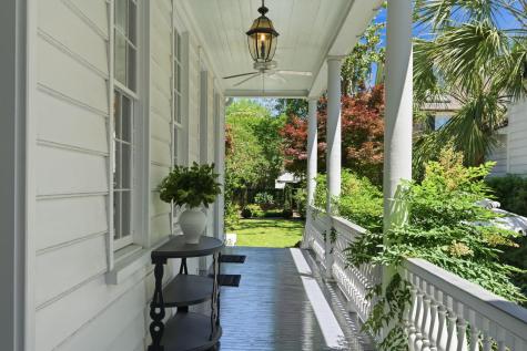 24 King Street Charleston SC 29401
