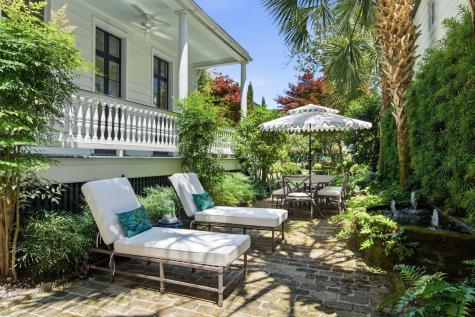 24 King Street Charleston SC 29401