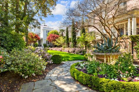 24 King Street Charleston SC 29401