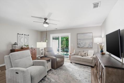 1295 Island Club Drive Charleston SC 29492
