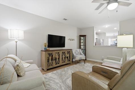 1295 Island Club Drive Charleston SC 29492