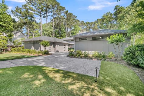 3682 Colonel Vanderhorst Circle Mount Pleasant SC 29466