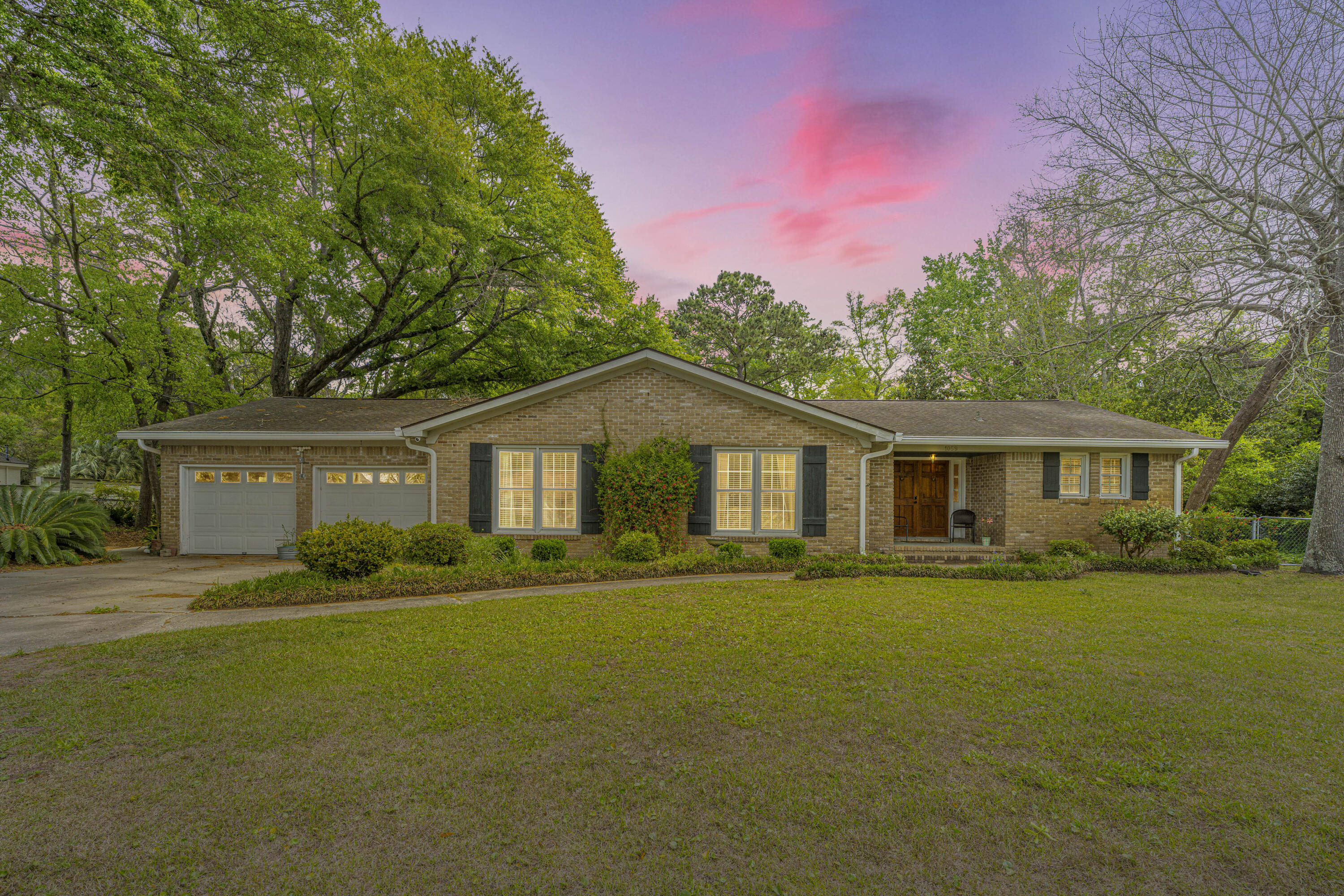 1059 S Shem Drive Mount Pleasant SC 29464