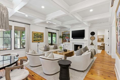 660 Ellis Oak Avenue Charleston SC 29412