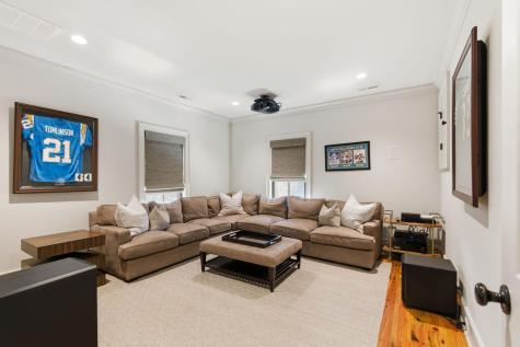 660 Ellis Oak Avenue Charleston SC 29412