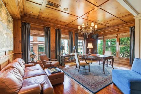 1 Vendue Range Charleston SC 29401