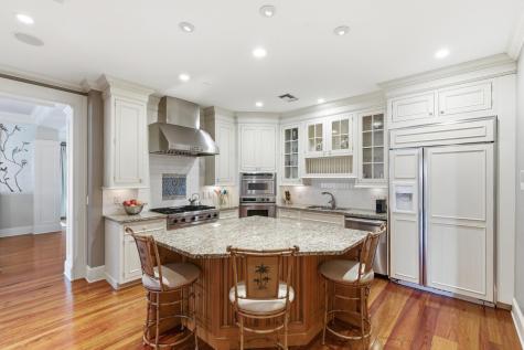 1 Vendue Range Charleston SC 29401