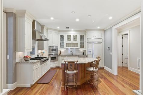 1 Vendue Range Charleston SC 29401