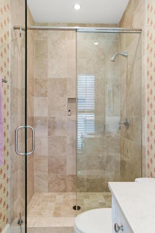 1 Vendue Range Charleston SC 29401