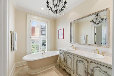 1 Vendue Range Charleston SC 29401