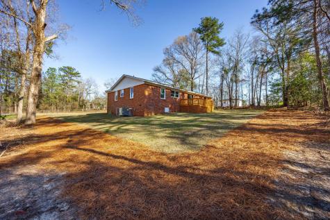 5513 NE Columbia Road Orangeburg SC 29118
