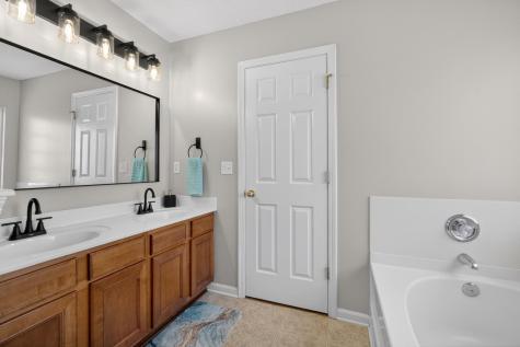 5109 Morrow Lane Summerville SC 29485