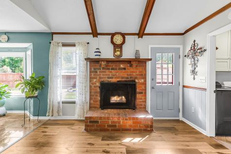 209 Longleaf Road Summerville SC 29486
