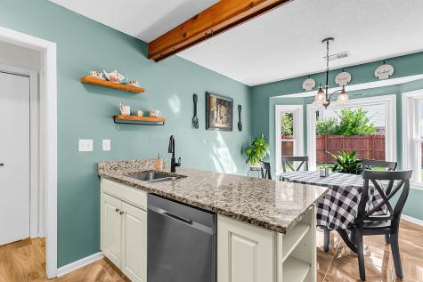 209 Longleaf Road Summerville SC 29486