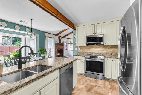 209 Longleaf Road Summerville SC 29486