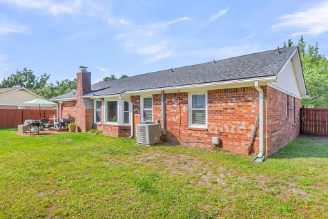 209 Longleaf Road Summerville SC 29486
