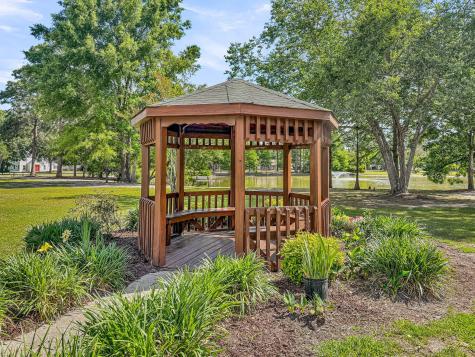 209 Longleaf Road Summerville SC 29486