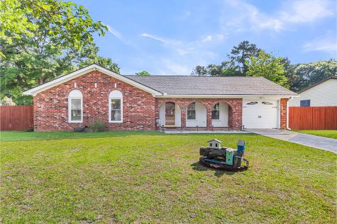 209 Longleaf Road Summerville SC 29486