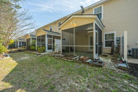 1076 Bennington Drive Charleston SC 29492