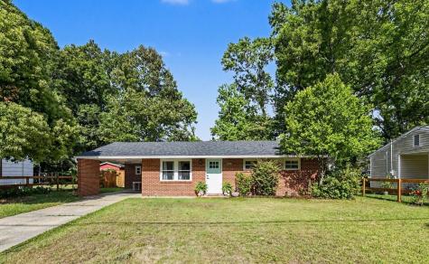 2633 Dellwood Avenue North Charleston SC 29405