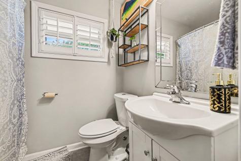 2633 Dellwood Avenue North Charleston SC 29405