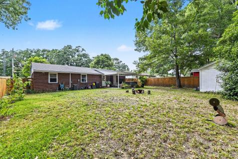 2633 Dellwood Avenue North Charleston SC 29405
