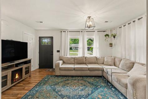 2633 Dellwood Avenue North Charleston SC 29405