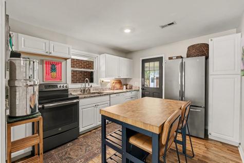 2633 Dellwood Avenue North Charleston SC 29405