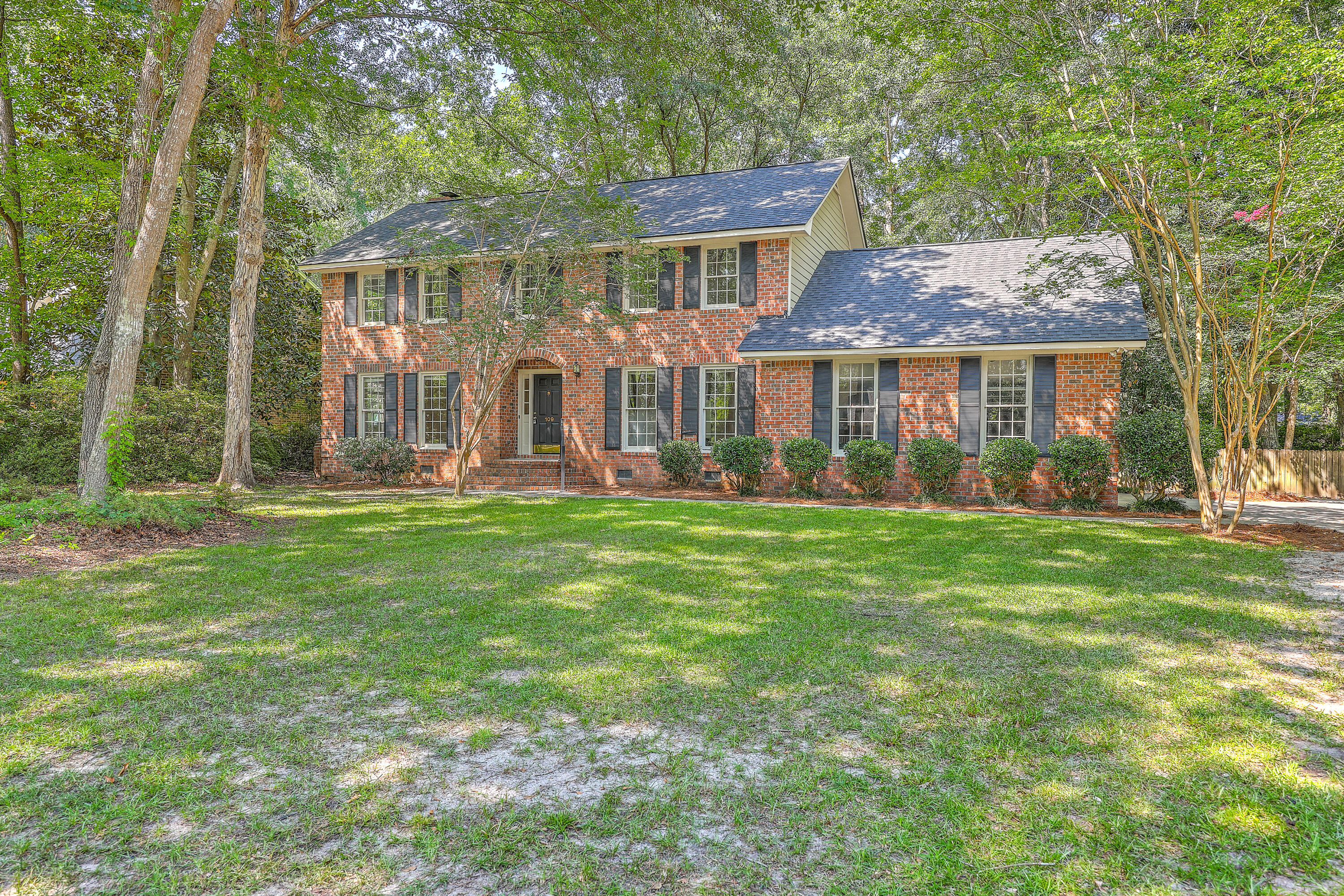 109 Squire Court Summerville SC 29485