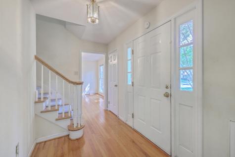 109 Squire Court Summerville SC 29485