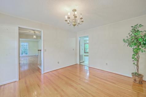 109 Squire Court Summerville SC 29485