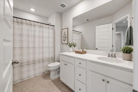 87 Red Bluff Street Summerville SC 29483