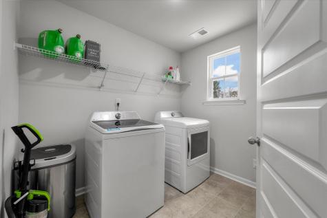 87 Red Bluff Street Summerville SC 29483