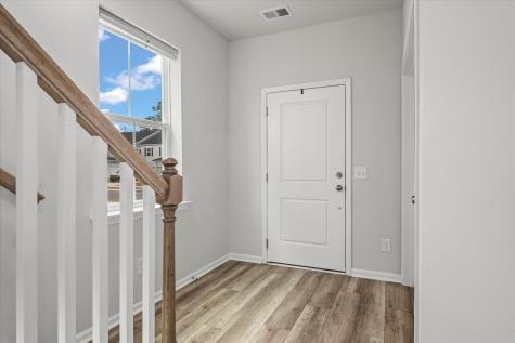 87 Red Bluff Street Summerville SC 29483