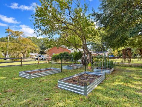 419 Forest Circle Summerville SC 29483