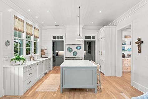 313 Station 30 Street Sullivans Island SC 29482