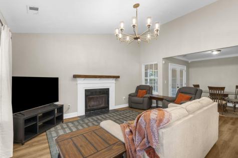 332 Macgregor Drive Summerville SC 29486