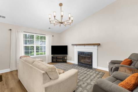 332 Macgregor Drive Summerville SC 29486