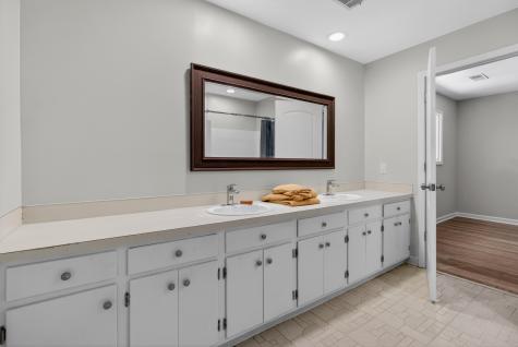 18 Old English Drive Charleston SC 29407