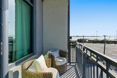 5 Gadsdenboro Street Charleston SC 29401