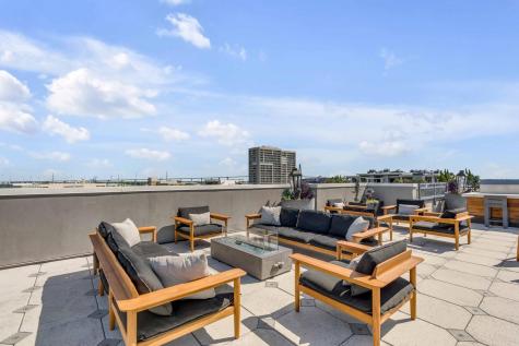 5 Gadsdenboro Street Charleston SC 29401