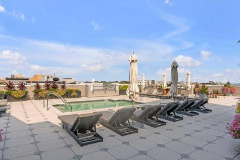 5 Gadsdenboro Street Charleston SC 29401